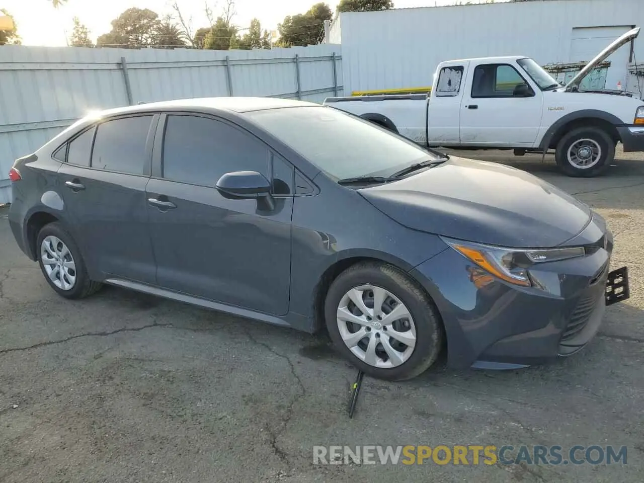 4 Photograph of a damaged car 5YFB4MDE0SP243245 TOYOTA COROLLA 2025