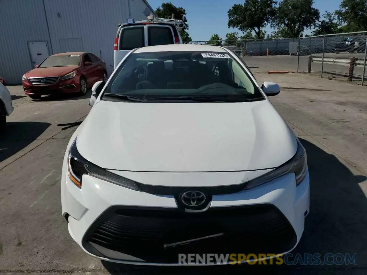 5 Photograph of a damaged car 5YFB4MDE0SP245092 TOYOTA COROLLA 2025