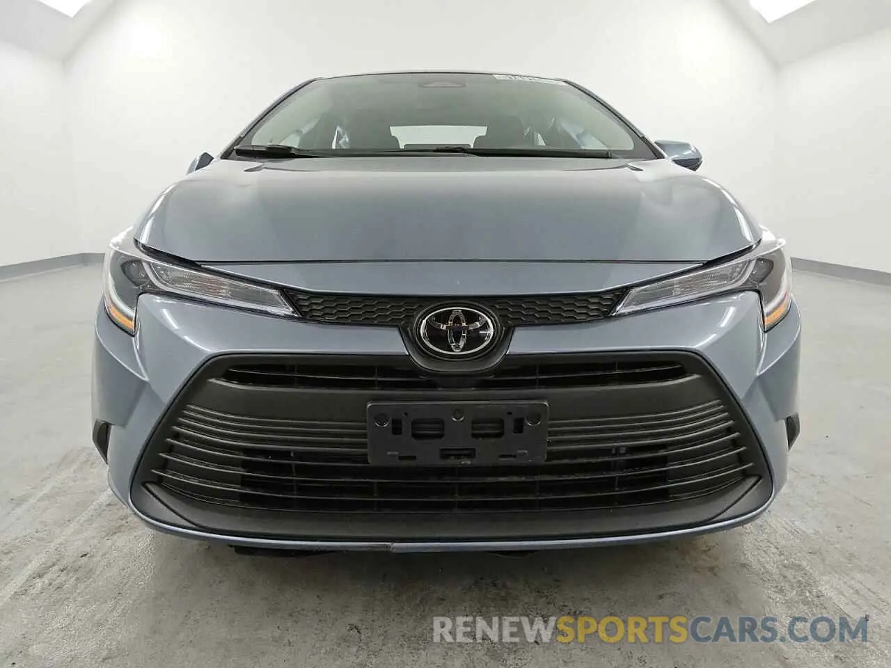 5 Фотография поврежденного автомобиля 5YFB4MDE0SP245531 TOYOTA COROLLA 2025