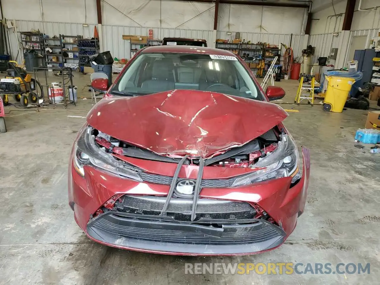 5 Photograph of a damaged car 5YFB4MDE0SP269005 TOYOTA COROLLA 2025
