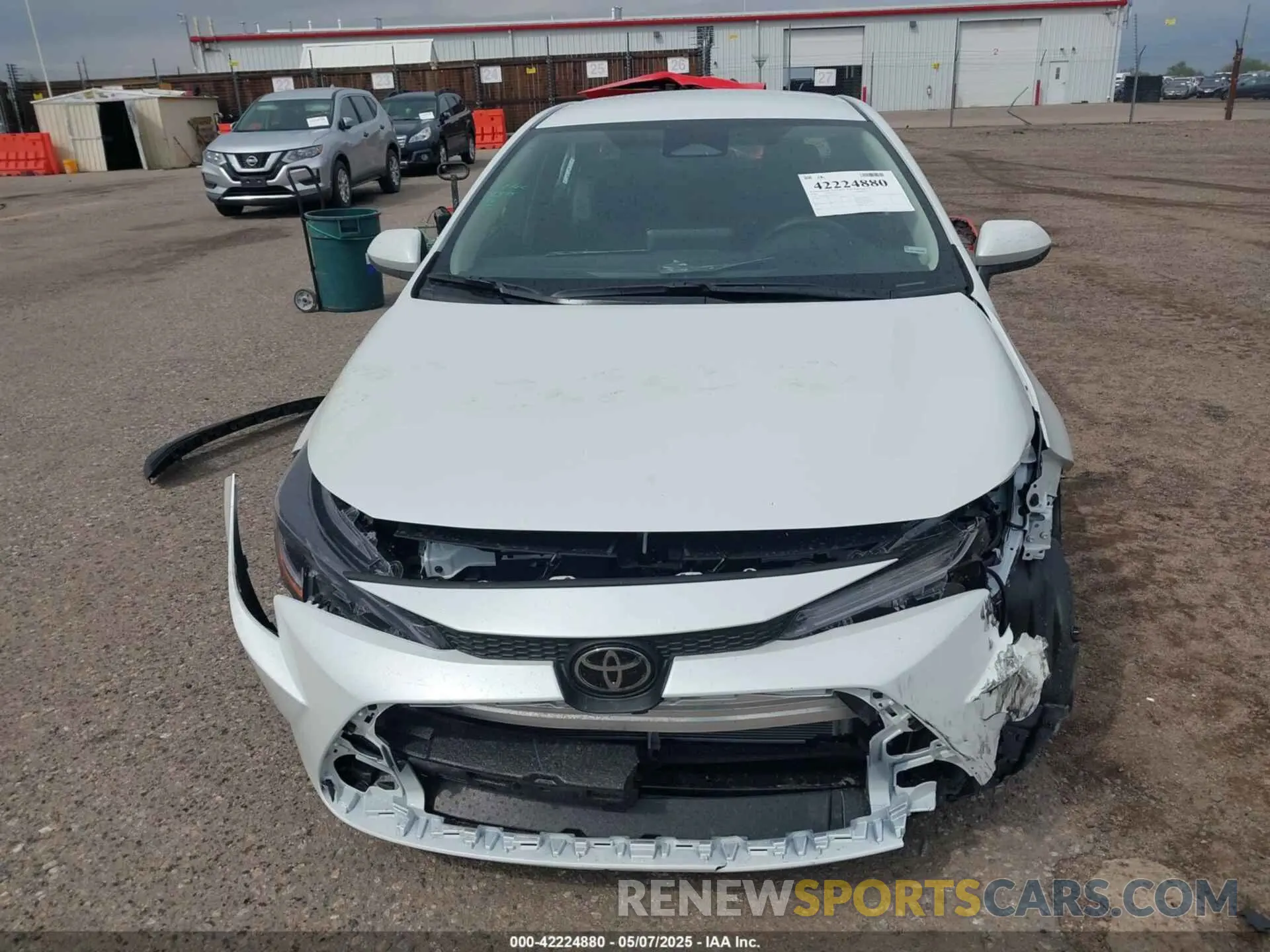 13 Photograph of a damaged car 5YFB4MDE0SP280599 TOYOTA COROLLA 2025