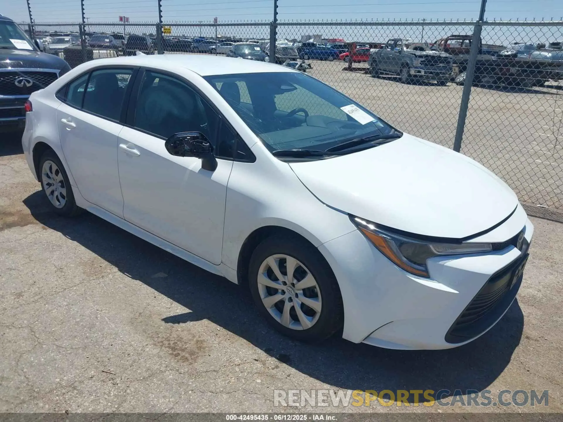 1 Photograph of a damaged car 5YFB4MDE0SP287827 TOYOTA COROLLA 2025