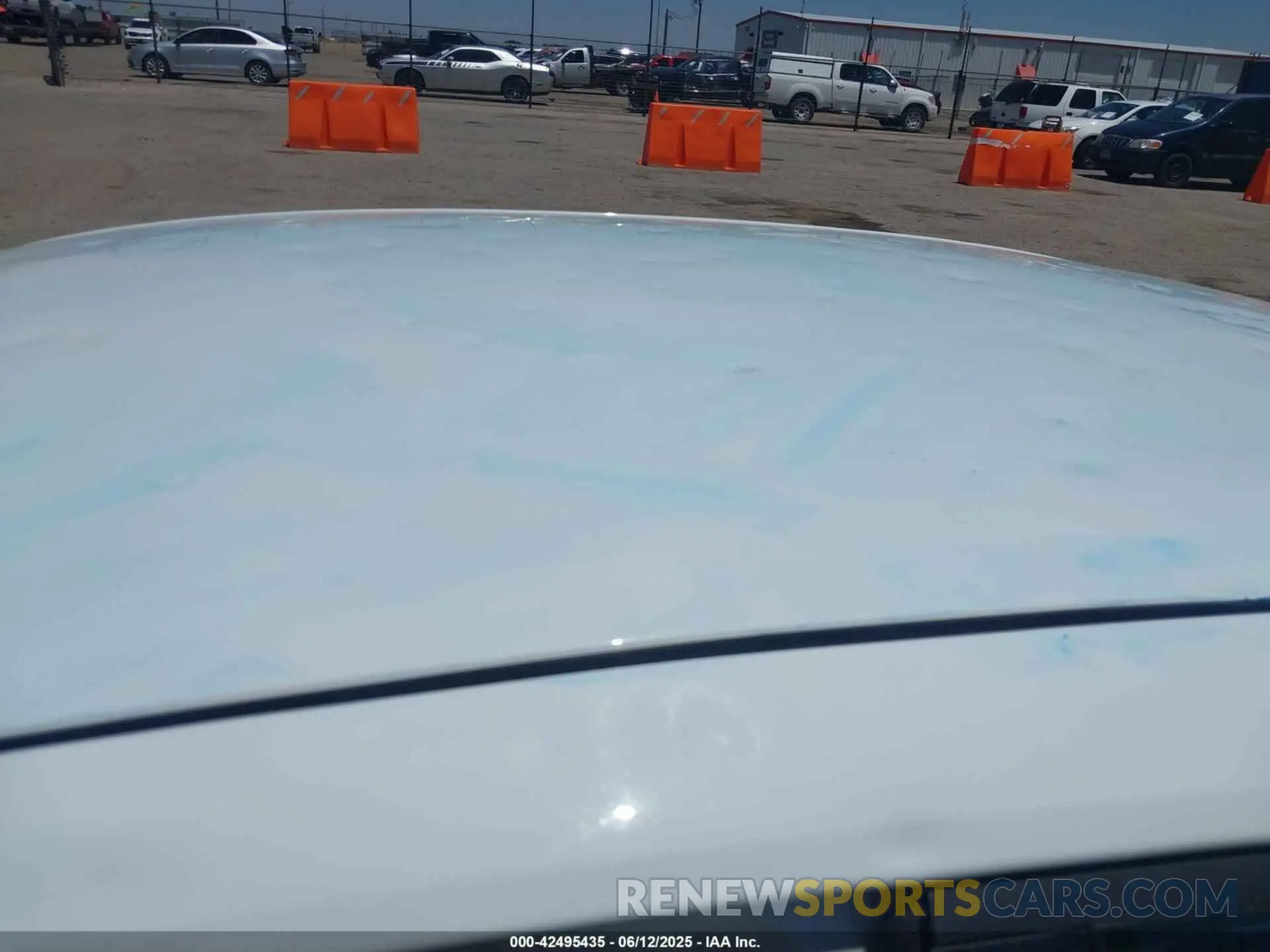 17 Photograph of a damaged car 5YFB4MDE0SP287827 TOYOTA COROLLA 2025