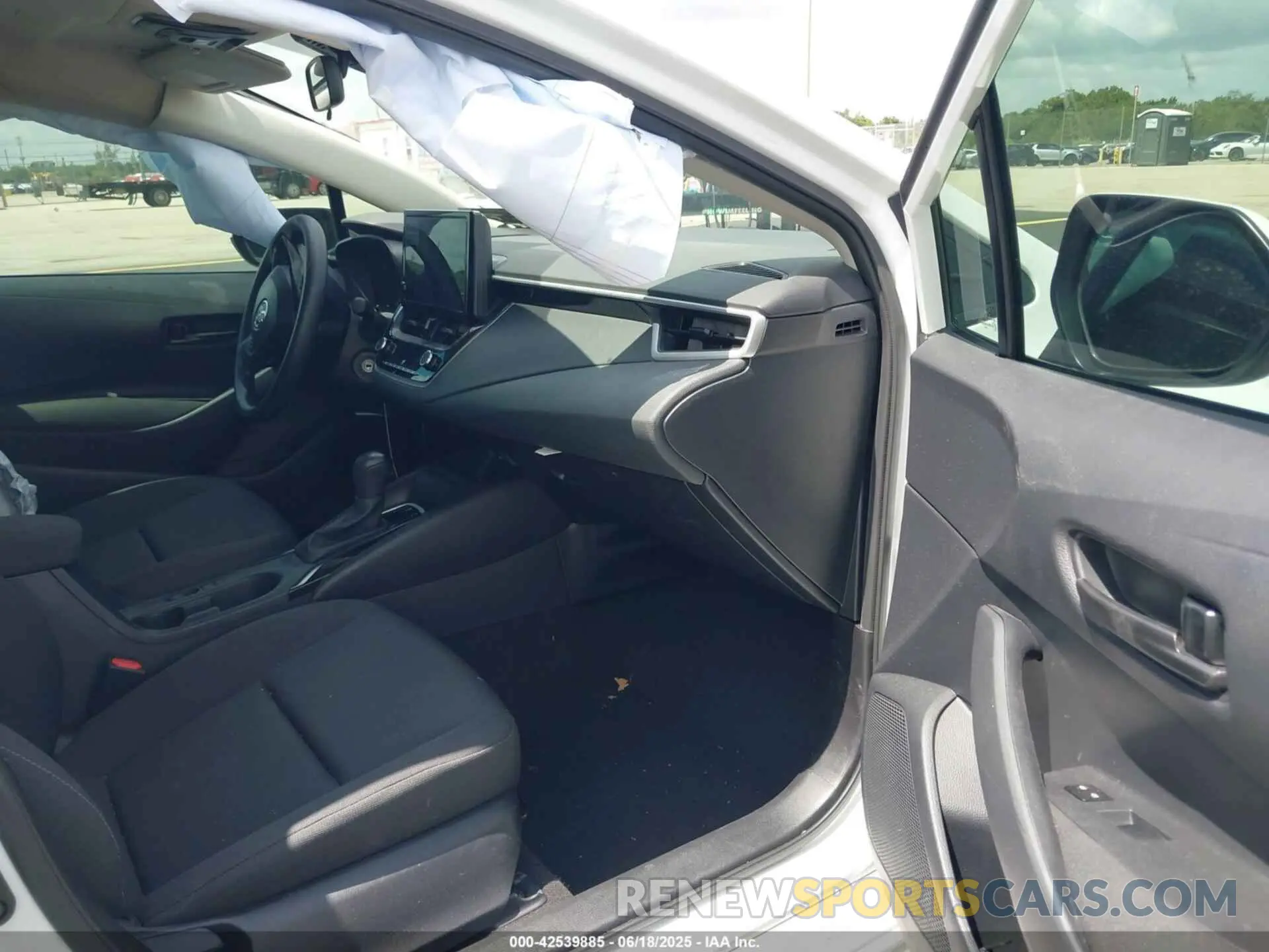 5 Фотография поврежденного автомобиля 5YFB4MDE1SP231993 TOYOTA COROLLA 2025