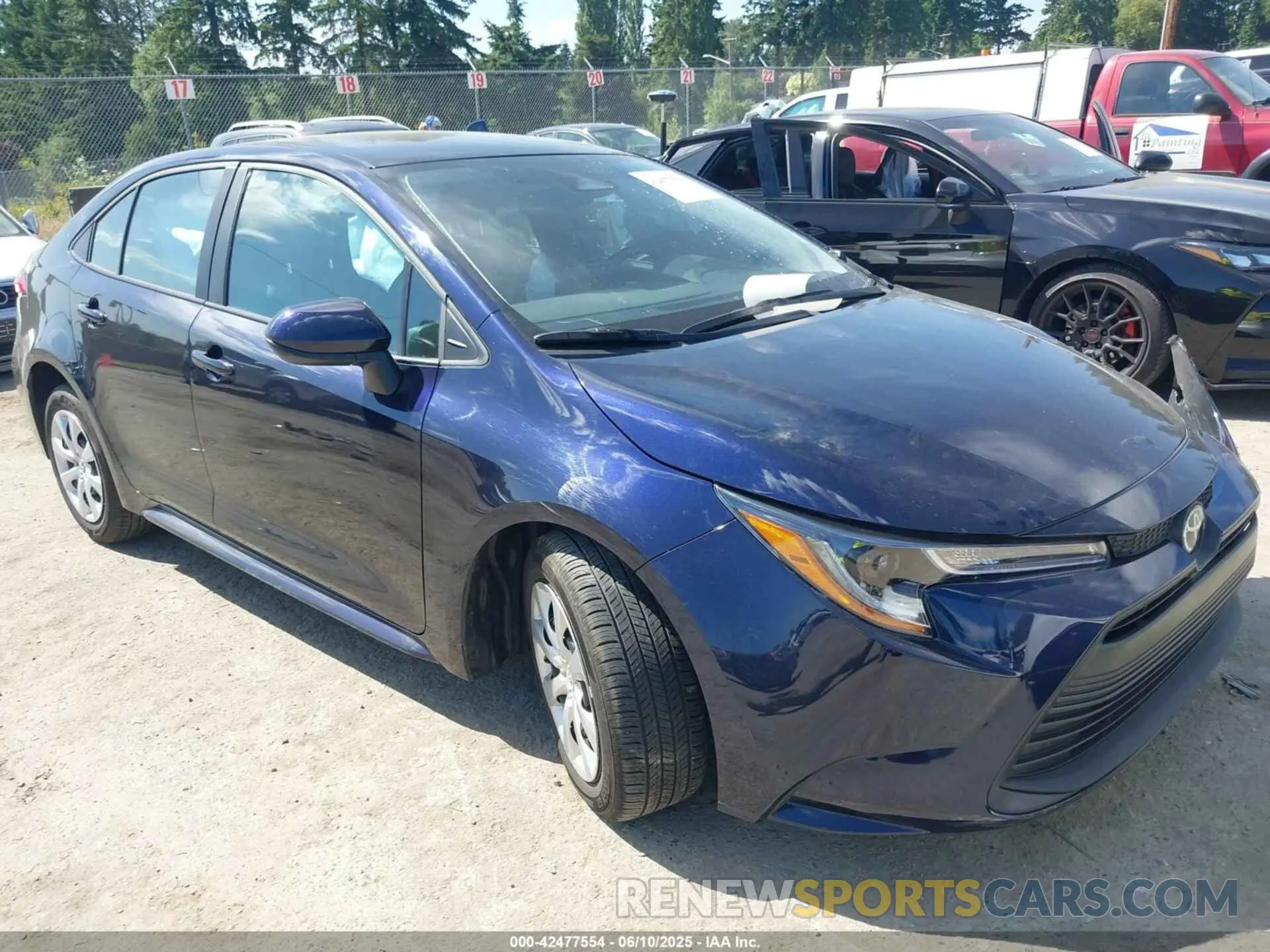 1 Photograph of a damaged car 5YFB4MDE1SP249104 TOYOTA COROLLA 2025