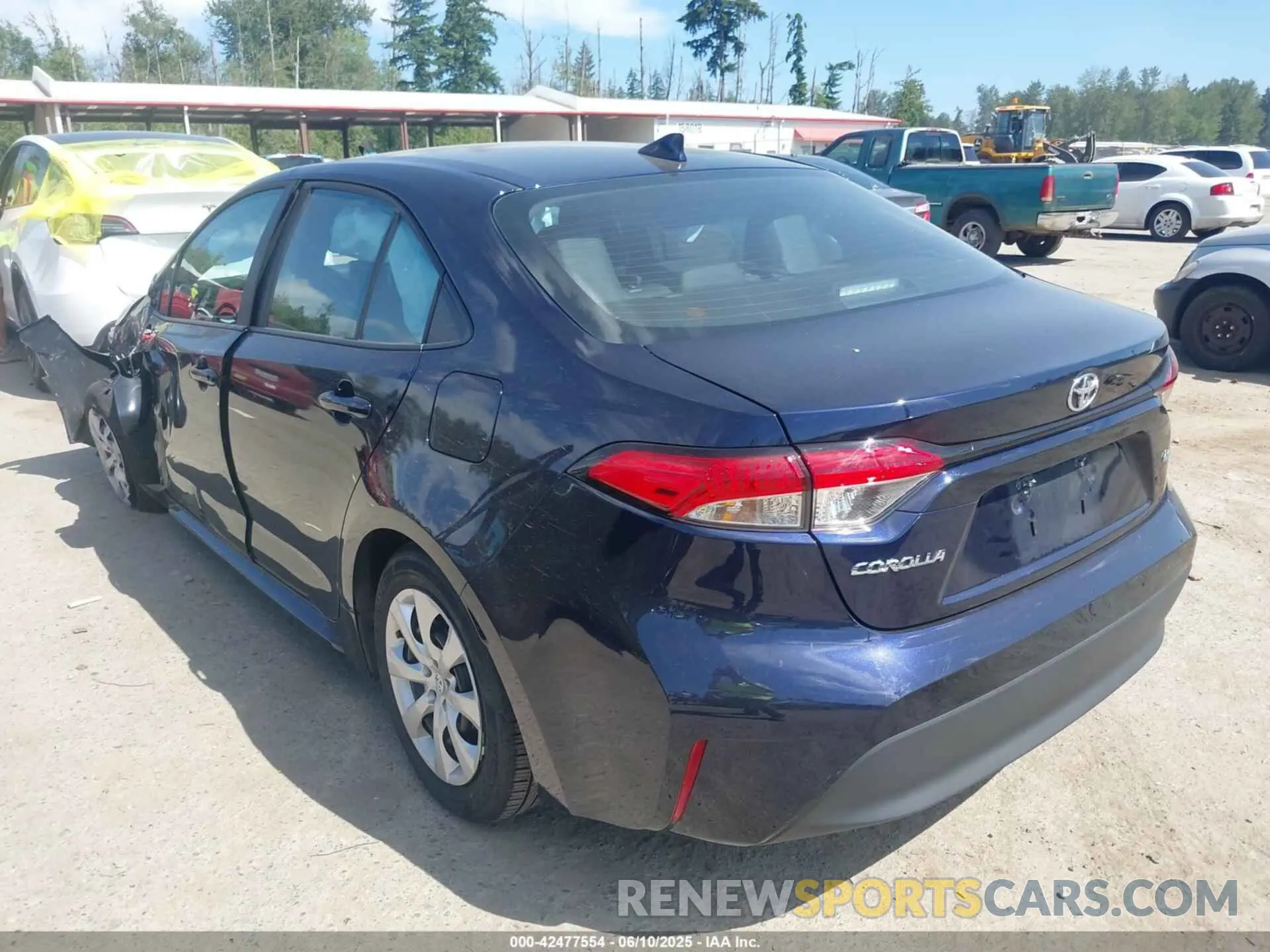 3 Photograph of a damaged car 5YFB4MDE1SP249104 TOYOTA COROLLA 2025