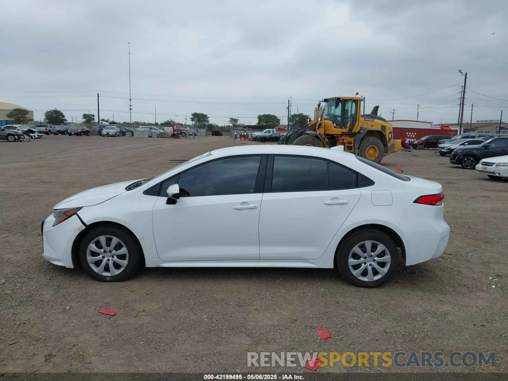 14 Photograph of a damaged car 5YFB4MDE1SP287125 TOYOTA COROLLA 2025