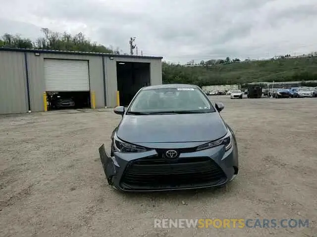 13 Photograph of a damaged car 5YFB4MDE2SP230920 TOYOTA COROLLA 2025