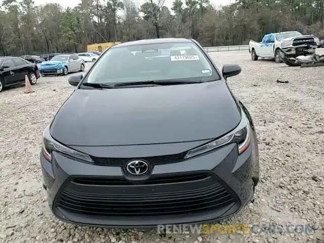 13 Photograph of a damaged car 5YFB4MDE2SP234756 TOYOTA COROLLA 2025