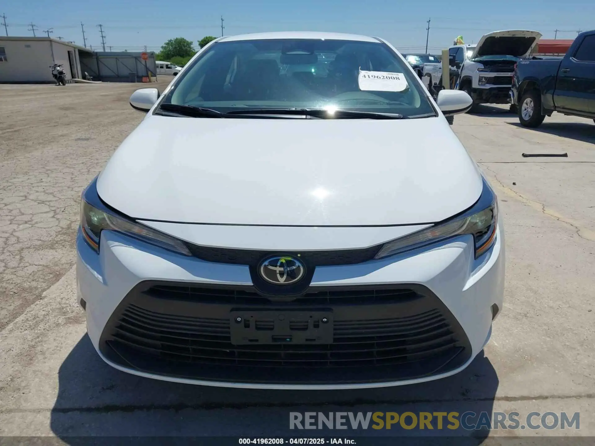 6 Photograph of a damaged car 5YFB4MDE2SP238600 TOYOTA COROLLA 2025