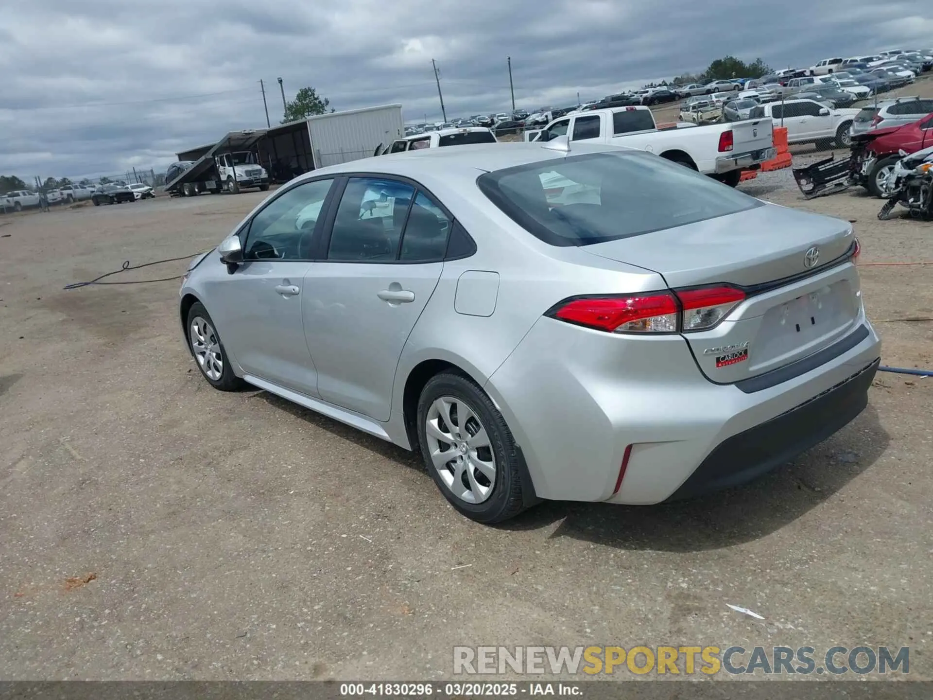 3 Photograph of a damaged car 5YFB4MDE2SP277672 TOYOTA COROLLA 2025