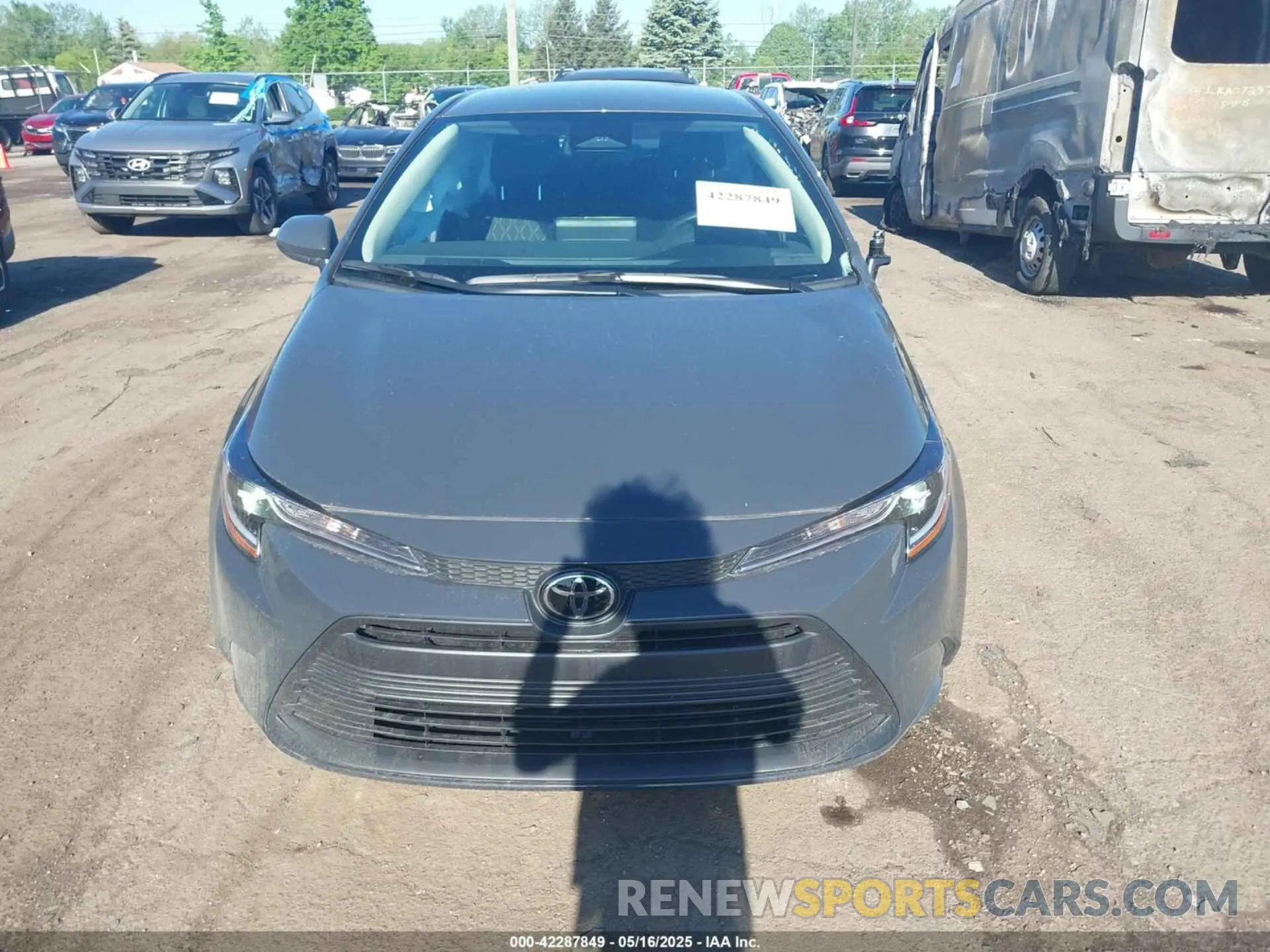 12 Photograph of a damaged car 5YFB4MDE3SP229615 TOYOTA COROLLA 2025