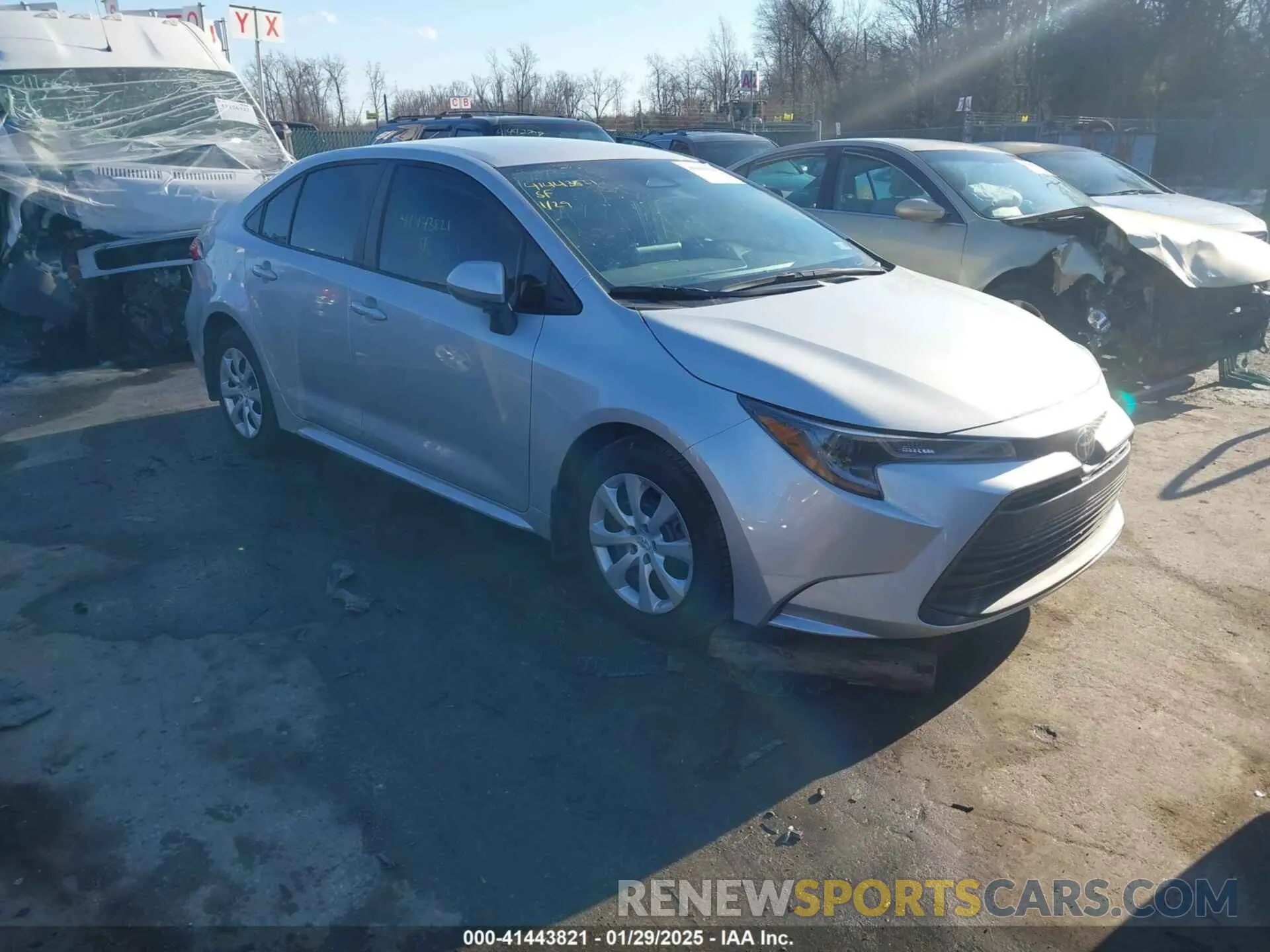 1 Фотография поврежденного автомобиля 5YFB4MDE3SP235043 TOYOTA COROLLA 2025