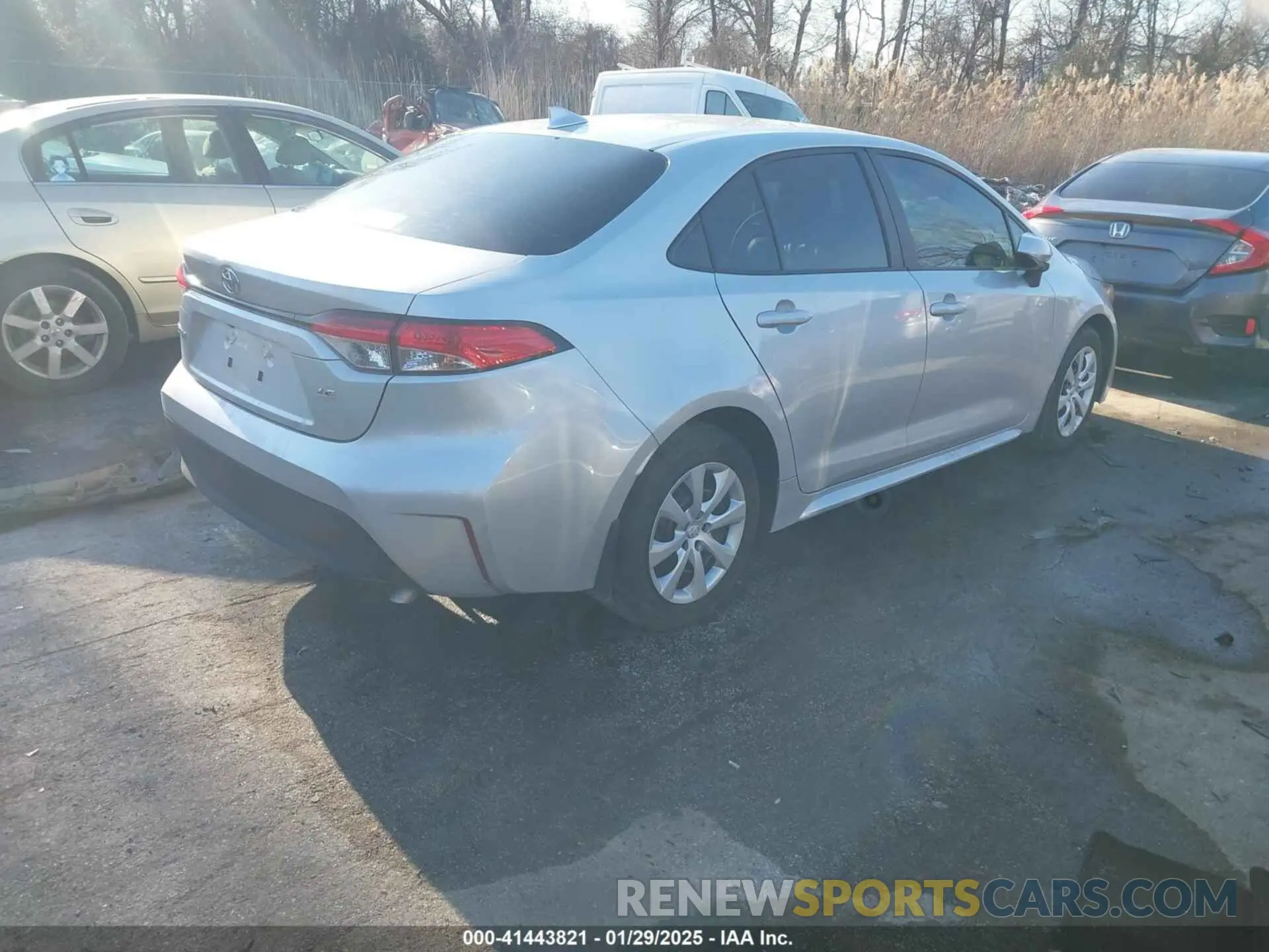 4 Фотография поврежденного автомобиля 5YFB4MDE3SP235043 TOYOTA COROLLA 2025