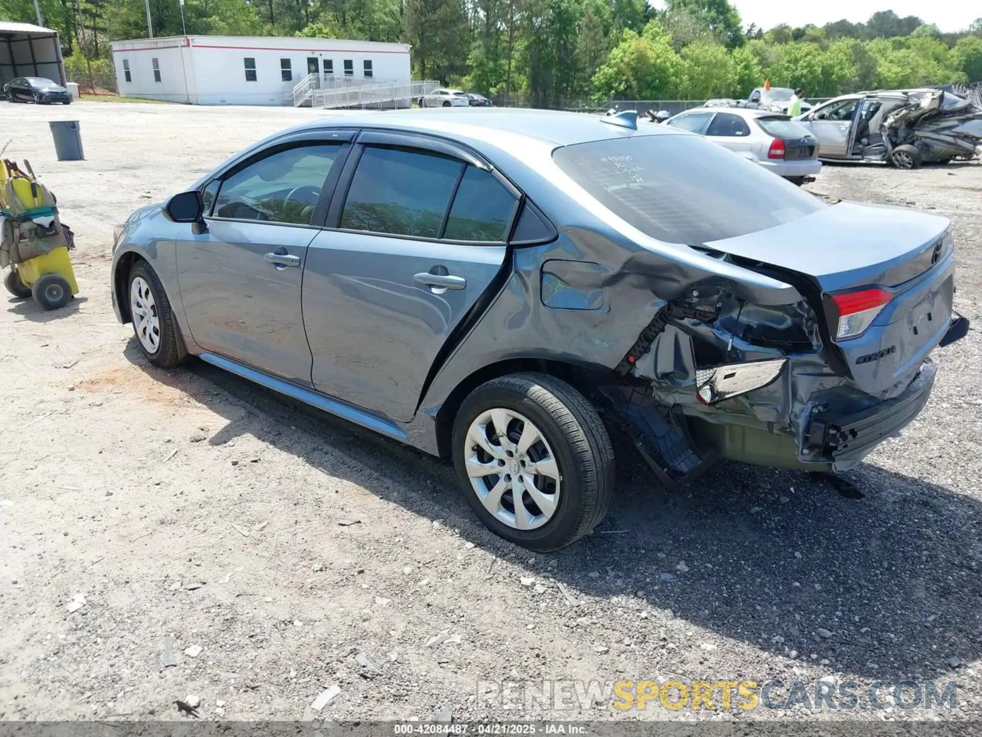 3 Фотография поврежденного автомобиля 5YFB4MDE3SP272898 TOYOTA COROLLA 2025