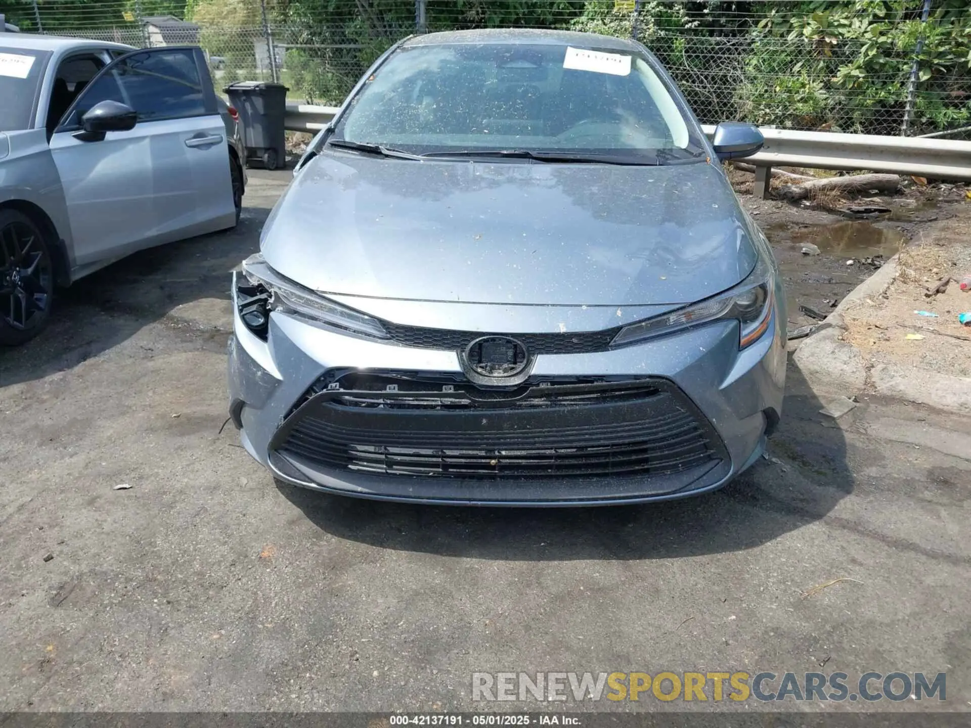 12 Photograph of a damaged car 5YFB4MDE5SP228837 TOYOTA COROLLA 2025