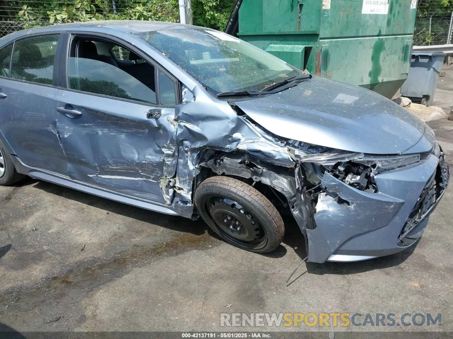 6 Photograph of a damaged car 5YFB4MDE5SP228837 TOYOTA COROLLA 2025
