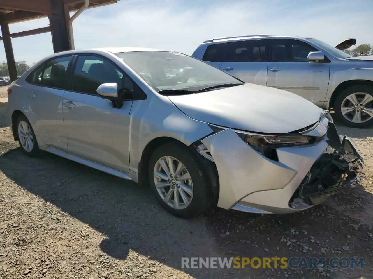4 Photograph of a damaged car 5YFB4MDE5SP239885 TOYOTA COROLLA 2025