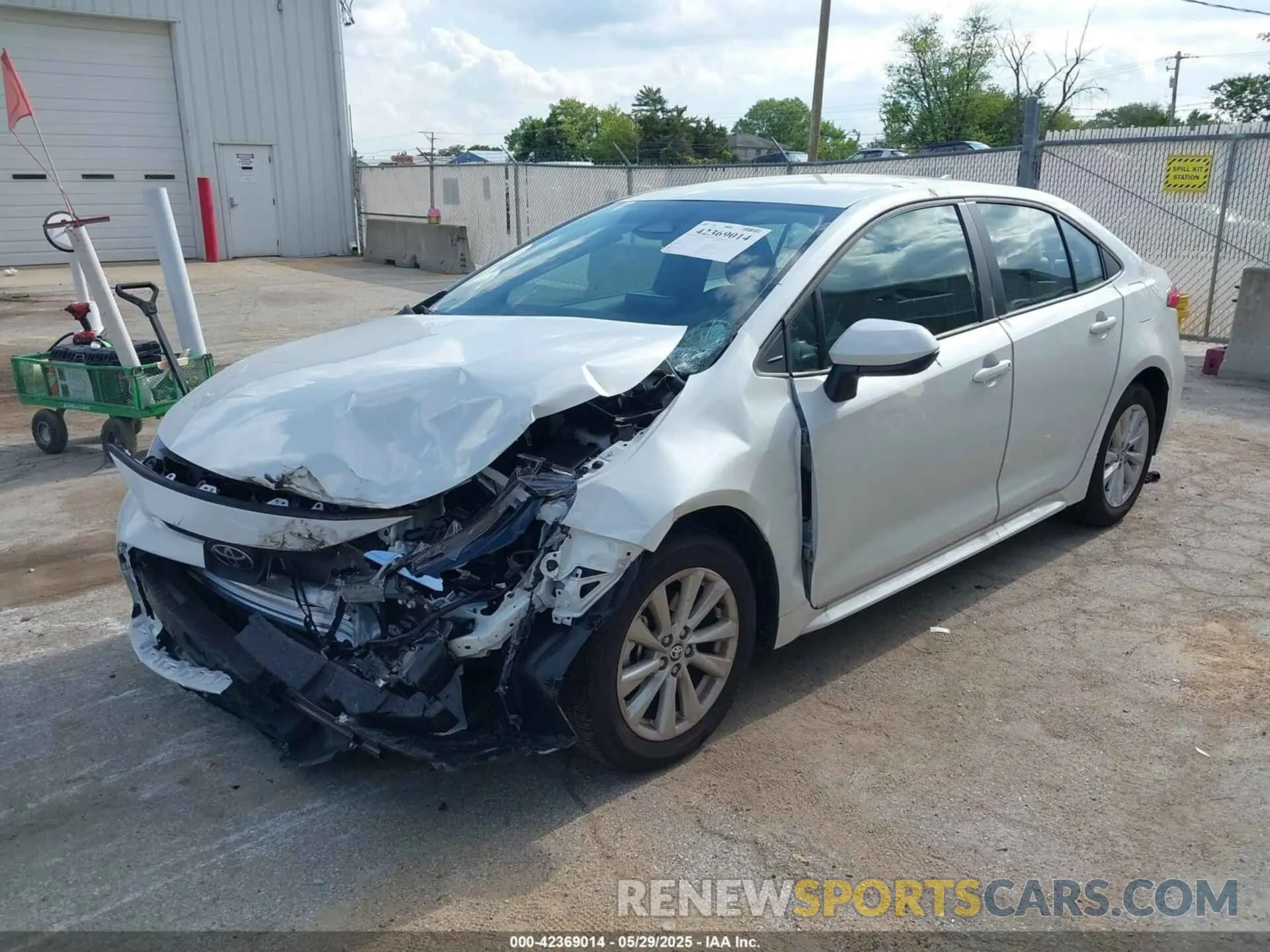 2 Фотография поврежденного автомобиля 5YFB4MDE5SP273521 TOYOTA COROLLA 2025