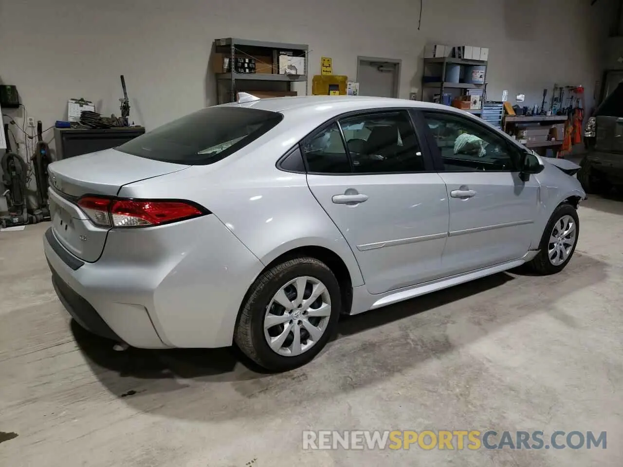 3 Photograph of a damaged car 5YFB4MDE6SP238325 TOYOTA COROLLA 2025