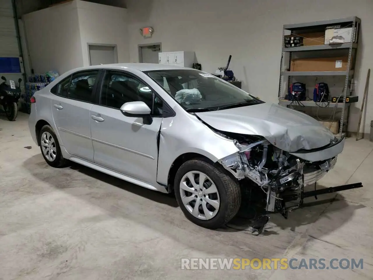 4 Photograph of a damaged car 5YFB4MDE6SP238325 TOYOTA COROLLA 2025