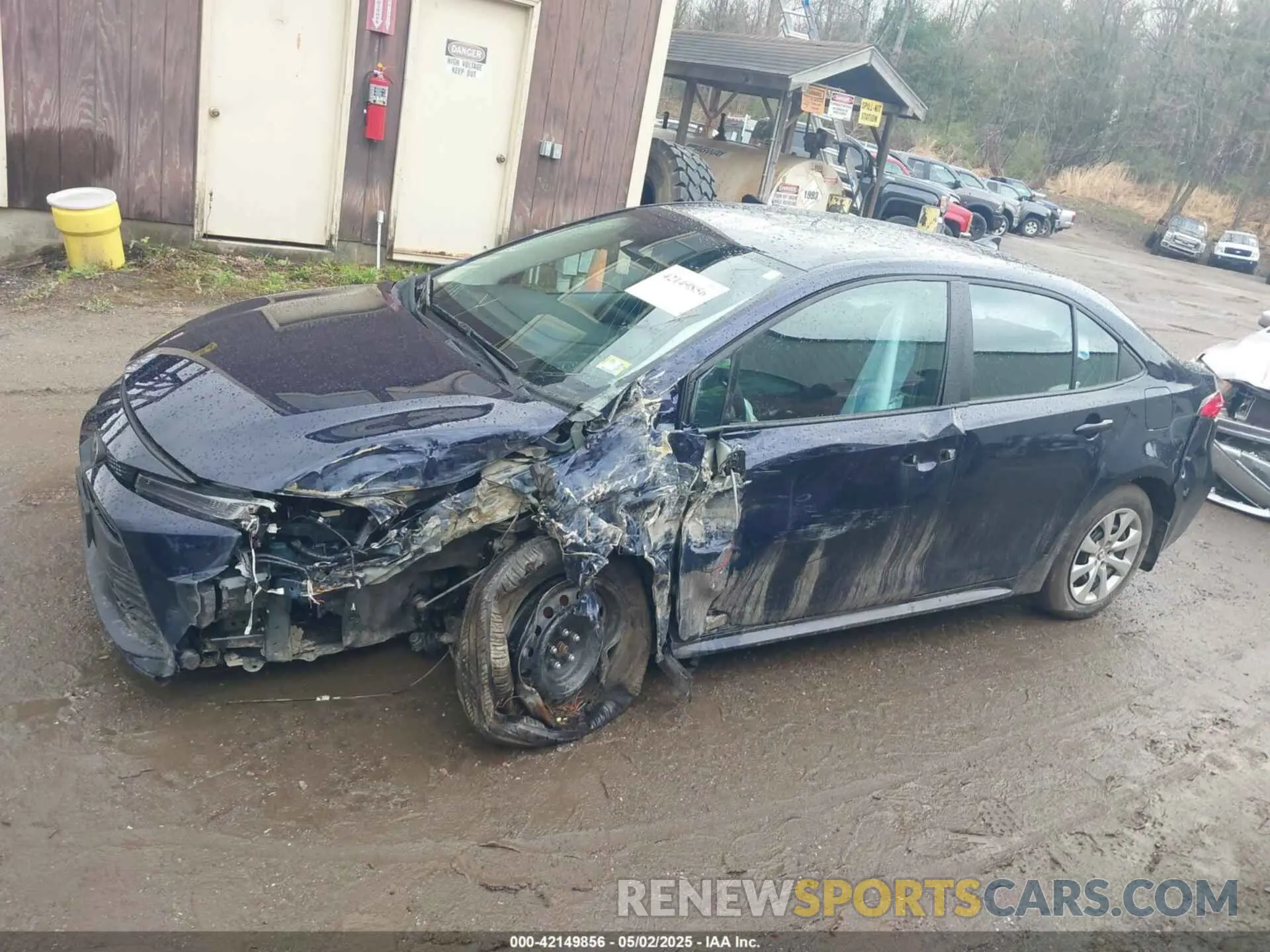 14 Photograph of a damaged car 5YFB4MDE6SP247199 TOYOTA COROLLA 2025