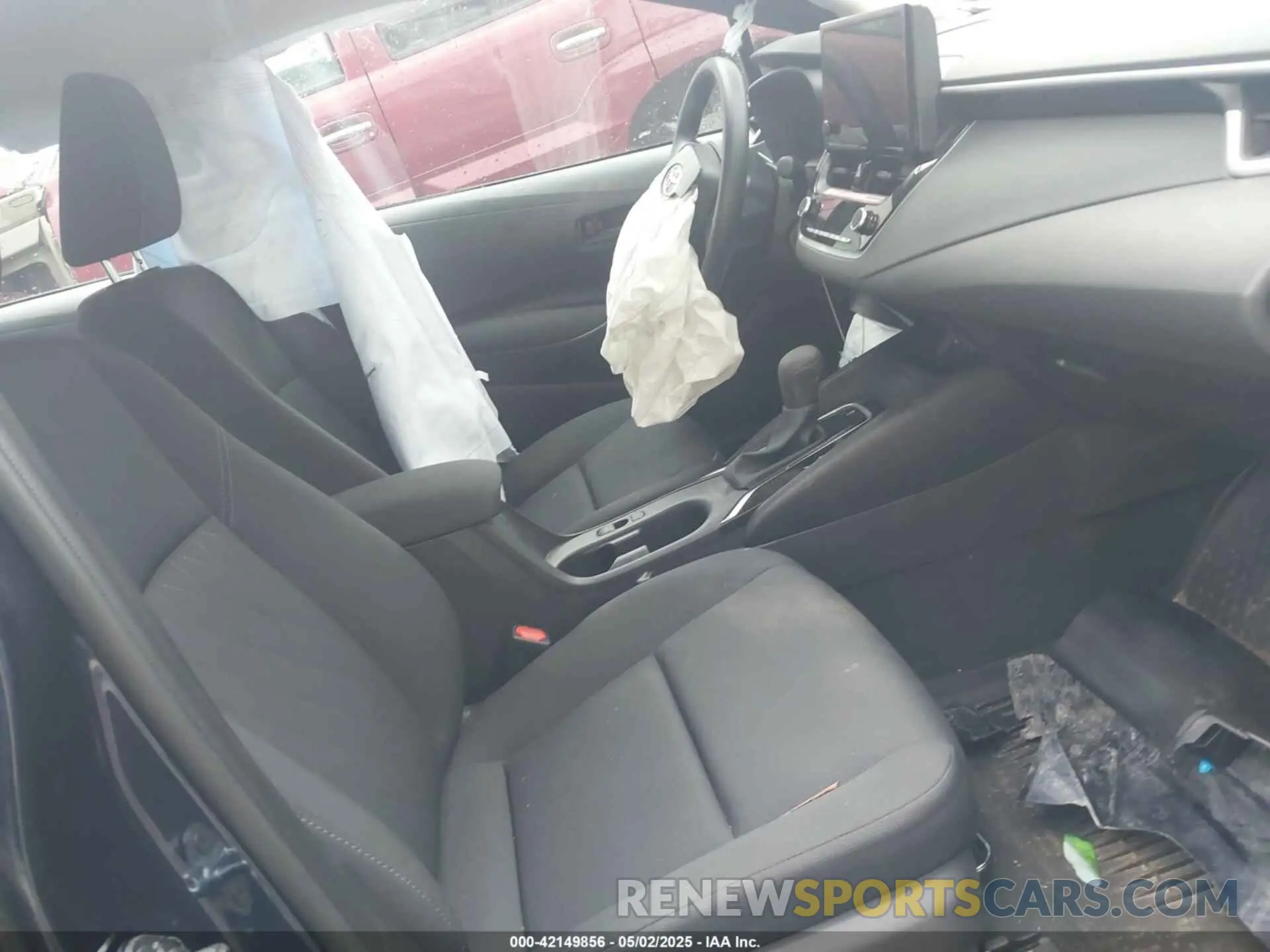 5 Photograph of a damaged car 5YFB4MDE6SP247199 TOYOTA COROLLA 2025