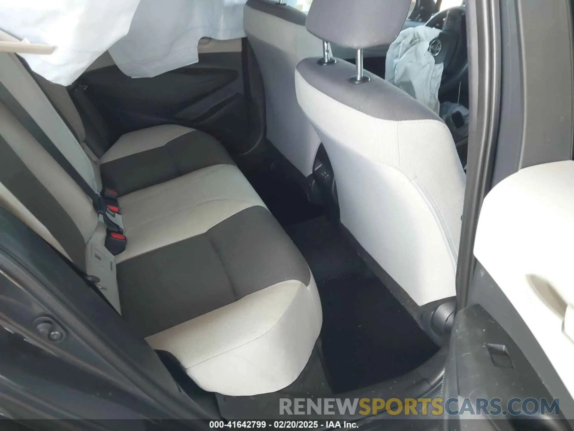 8 Фотография поврежденного автомобиля 5YFB4MDE6SP252600 TOYOTA COROLLA 2025