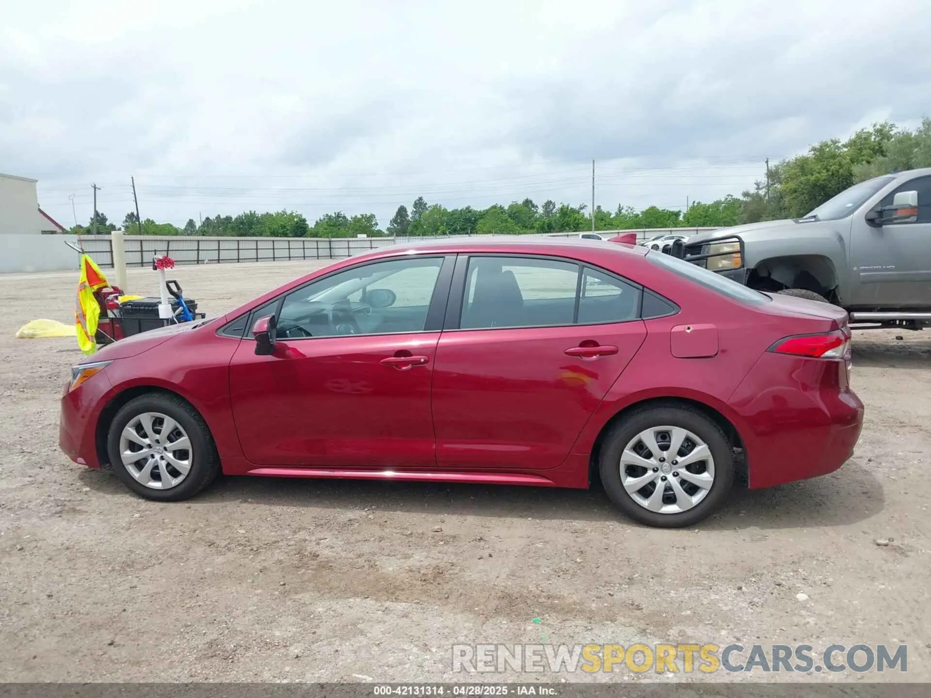 14 Фотография поврежденного автомобиля 5YFB4MDE6SP256565 TOYOTA COROLLA 2025