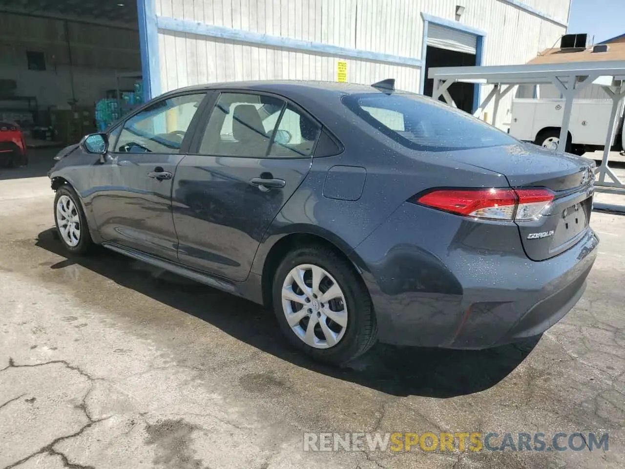 2 Photograph of a damaged car 5YFB4MDE6SP269588 TOYOTA COROLLA 2025