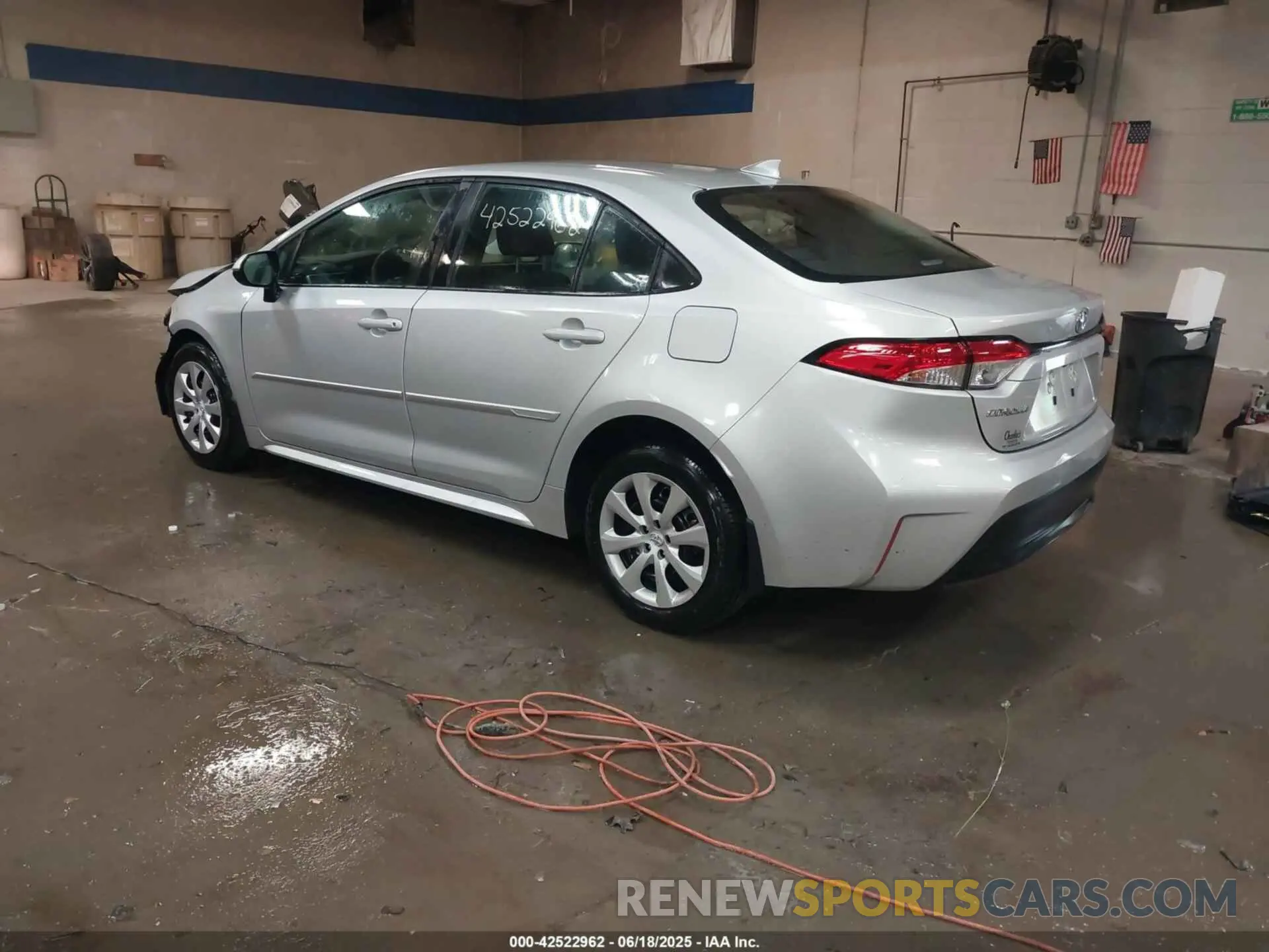 3 Photograph of a damaged car 5YFB4MDE7SP233196 TOYOTA COROLLA 2025