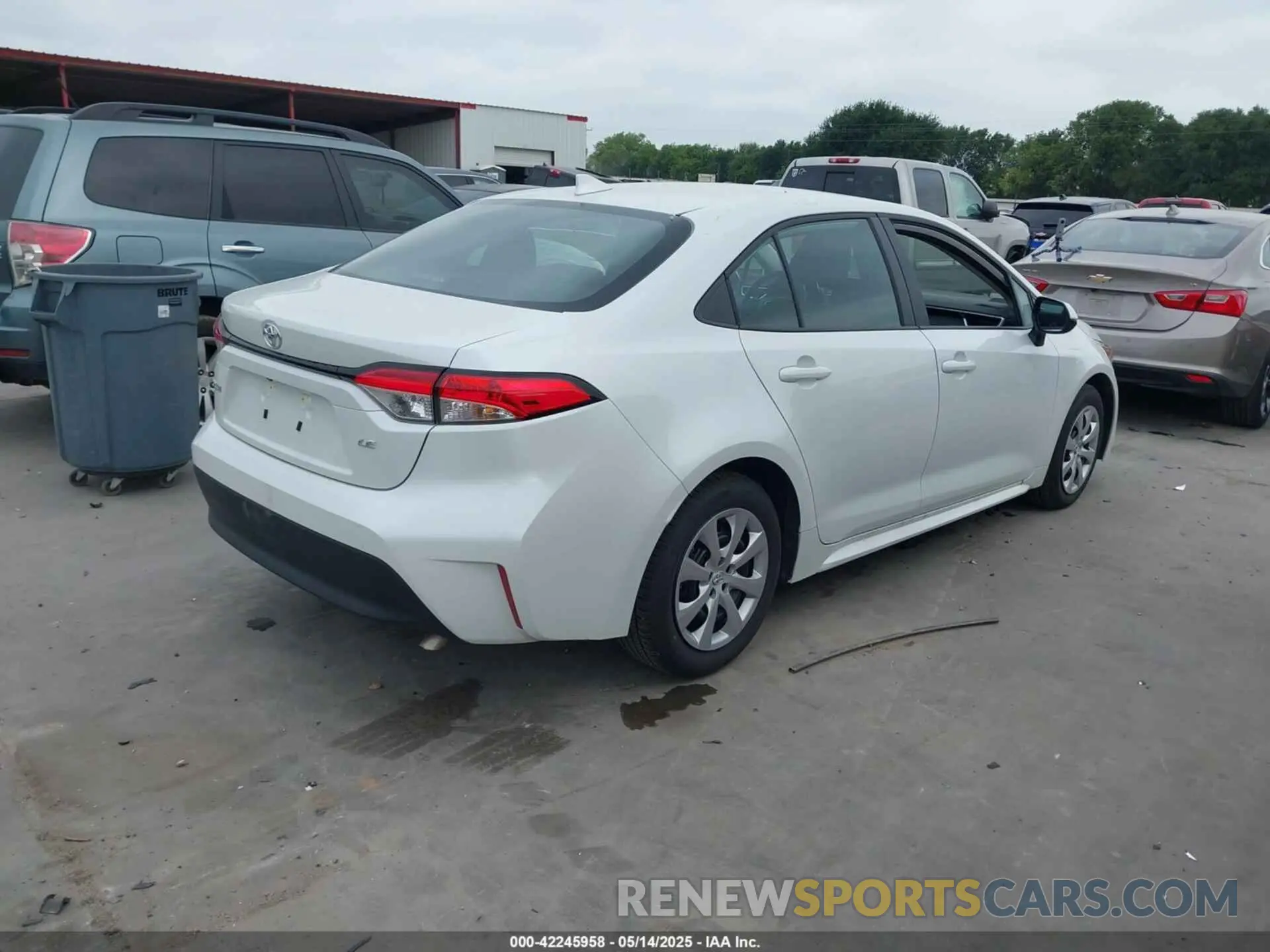 4 Фотография поврежденного автомобиля 5YFB4MDE7SP271155 TOYOTA COROLLA 2025