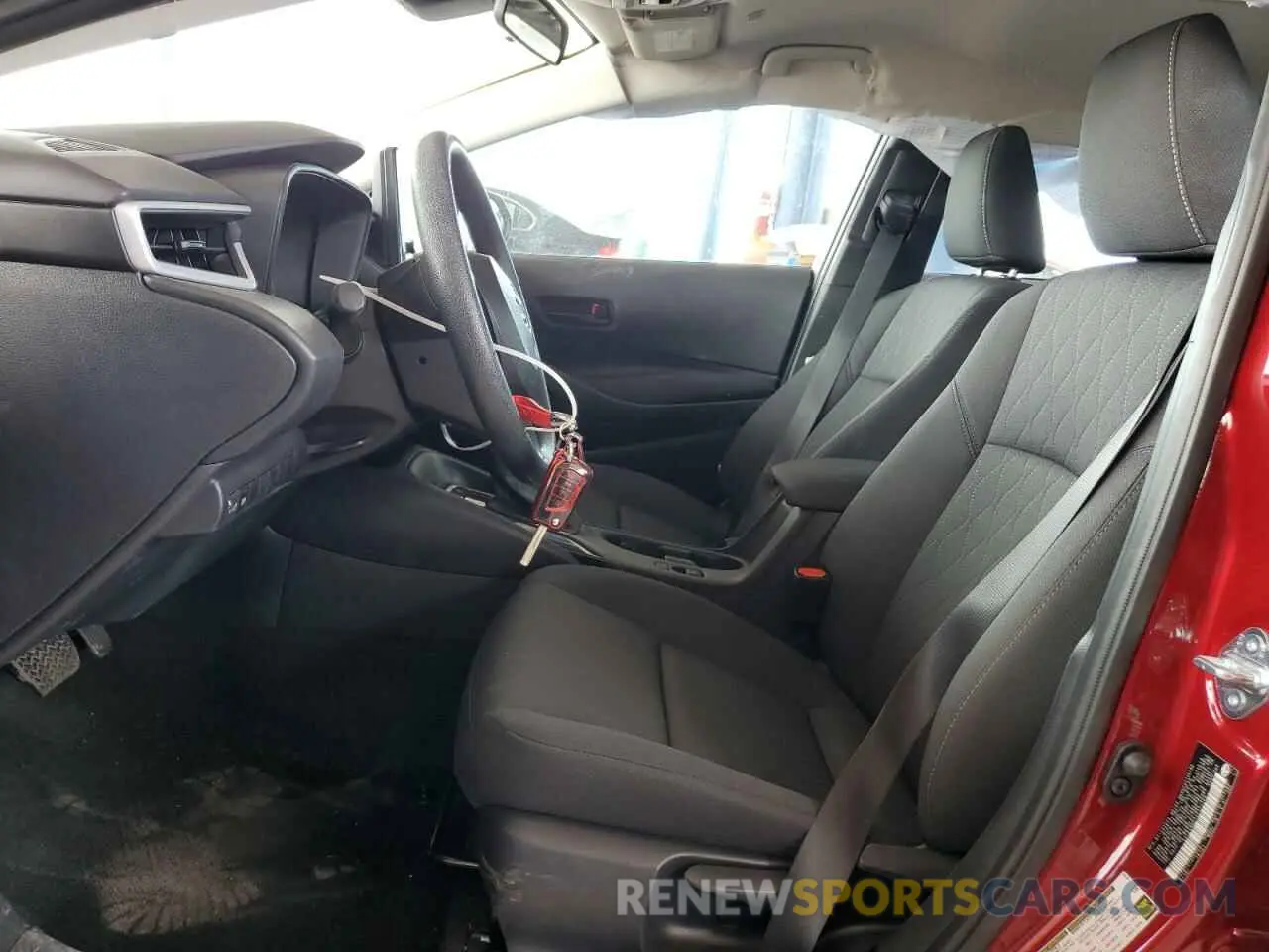 7 Photograph of a damaged car 5YFB4MDE7SP272760 TOYOTA COROLLA 2025