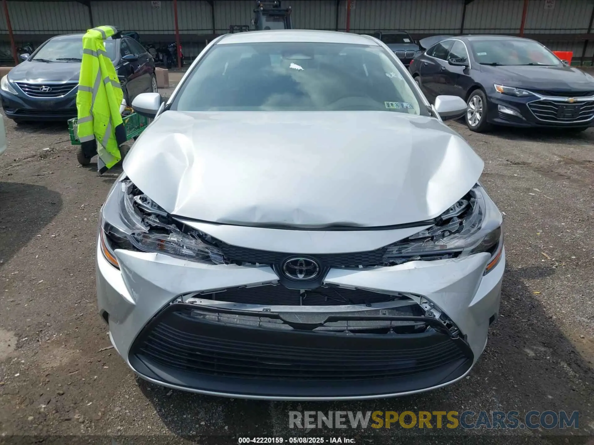 12 Photograph of a damaged car 5YFB4MDE7SP273892 TOYOTA COROLLA 2025