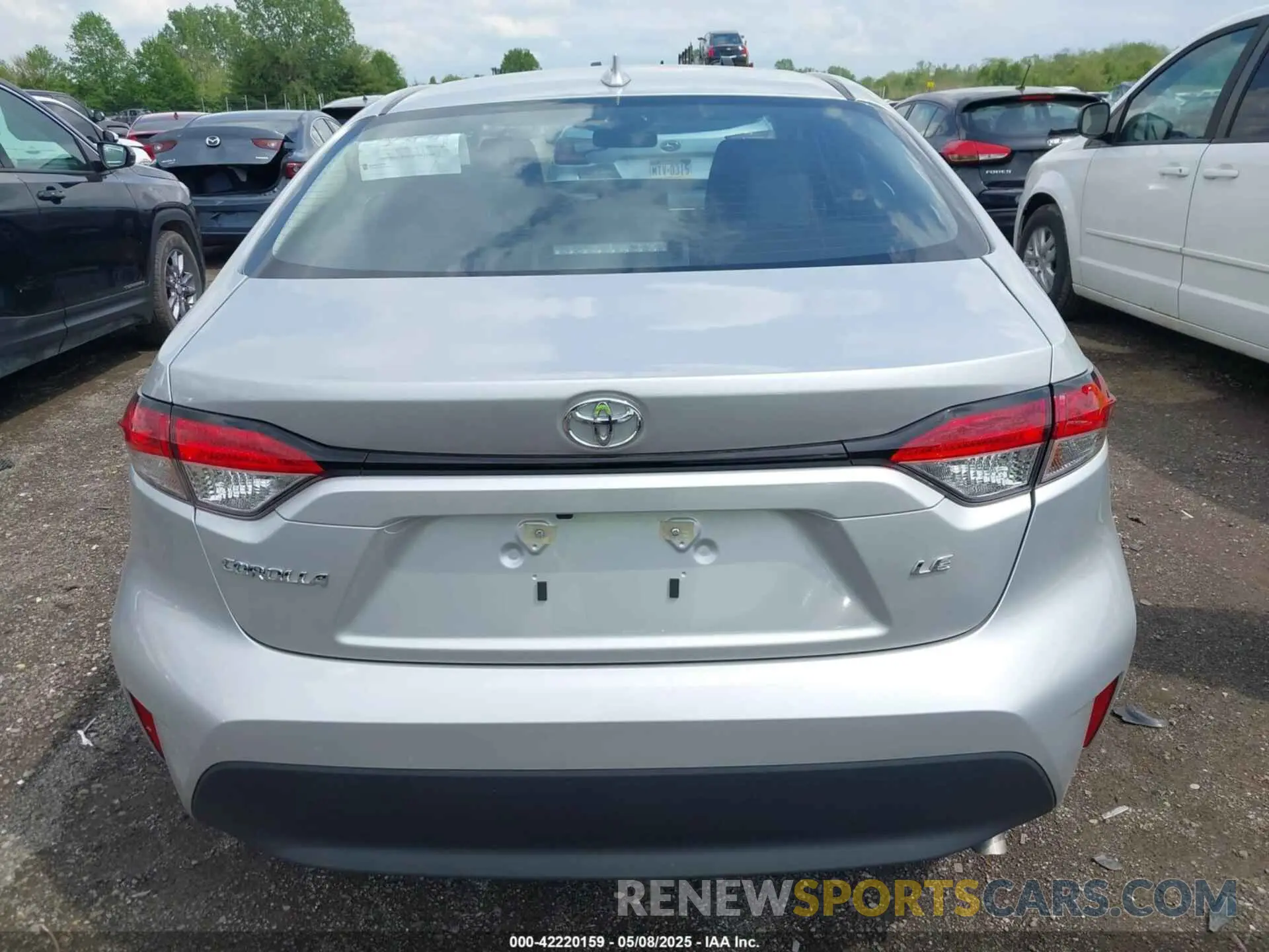 16 Photograph of a damaged car 5YFB4MDE7SP273892 TOYOTA COROLLA 2025