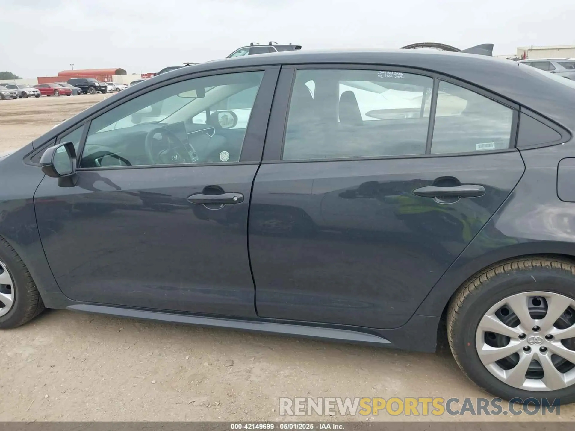 14 Photograph of a damaged car 5YFB4MDE7SP277876 TOYOTA COROLLA 2025