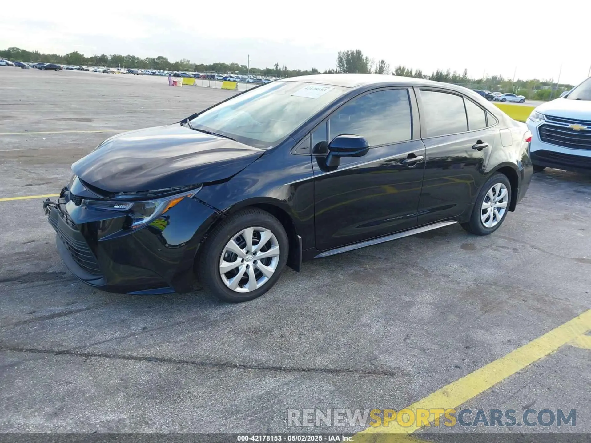 2 Photograph of a damaged car 5YFB4MDE7SP286769 TOYOTA COROLLA 2025