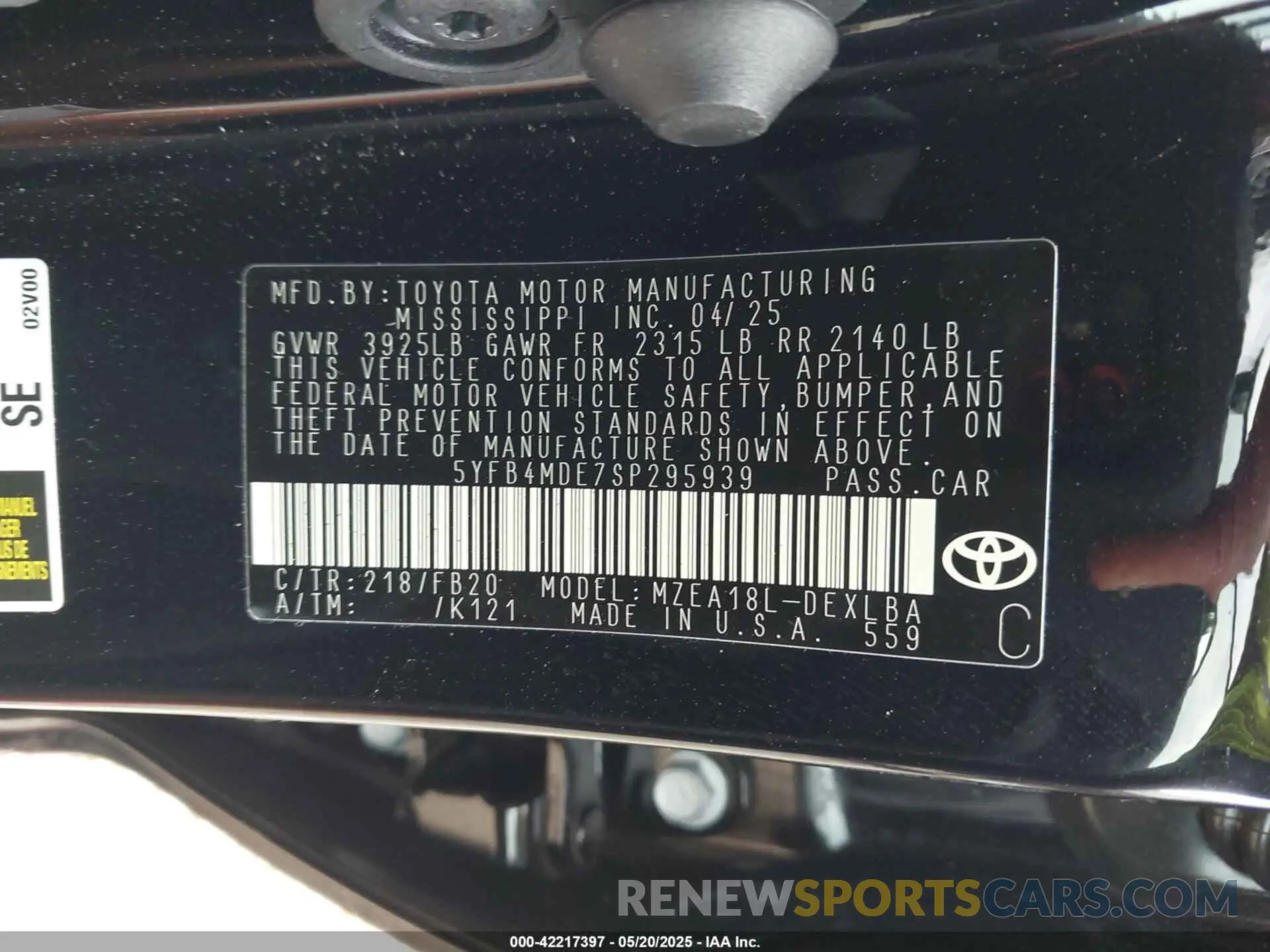 9 Photograph of a damaged car 5YFB4MDE7SP295939 TOYOTA COROLLA 2025