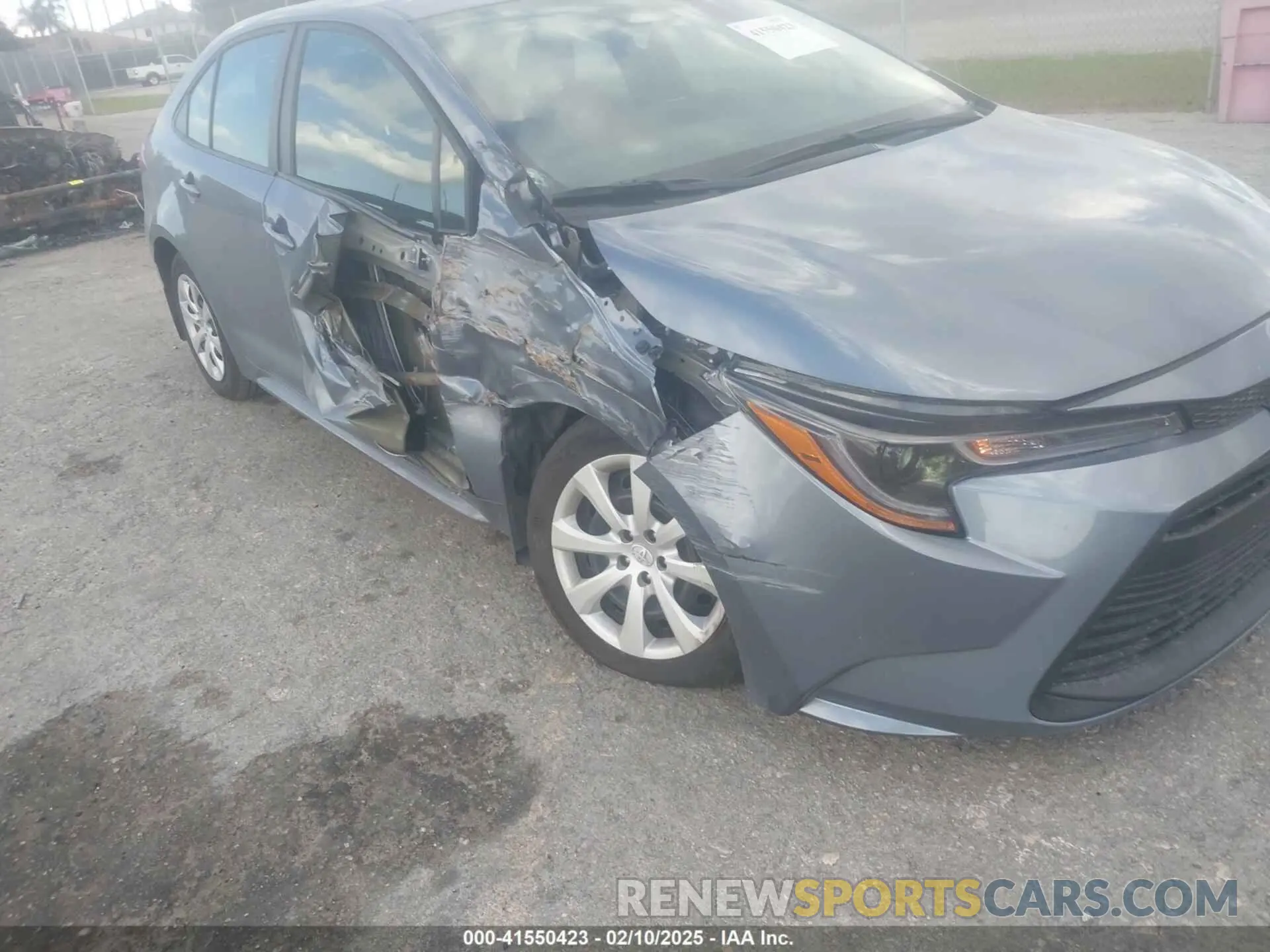 18 Фотография поврежденного автомобиля 5YFB4MDE8SP237225 TOYOTA COROLLA 2025
