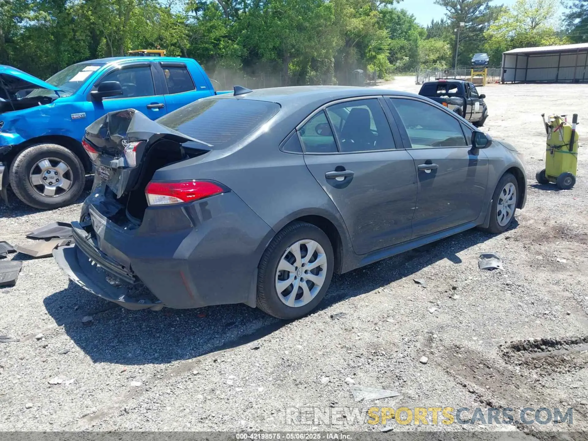 4 Фотография поврежденного автомобиля 5YFB4MDE8SP272976 TOYOTA COROLLA 2025