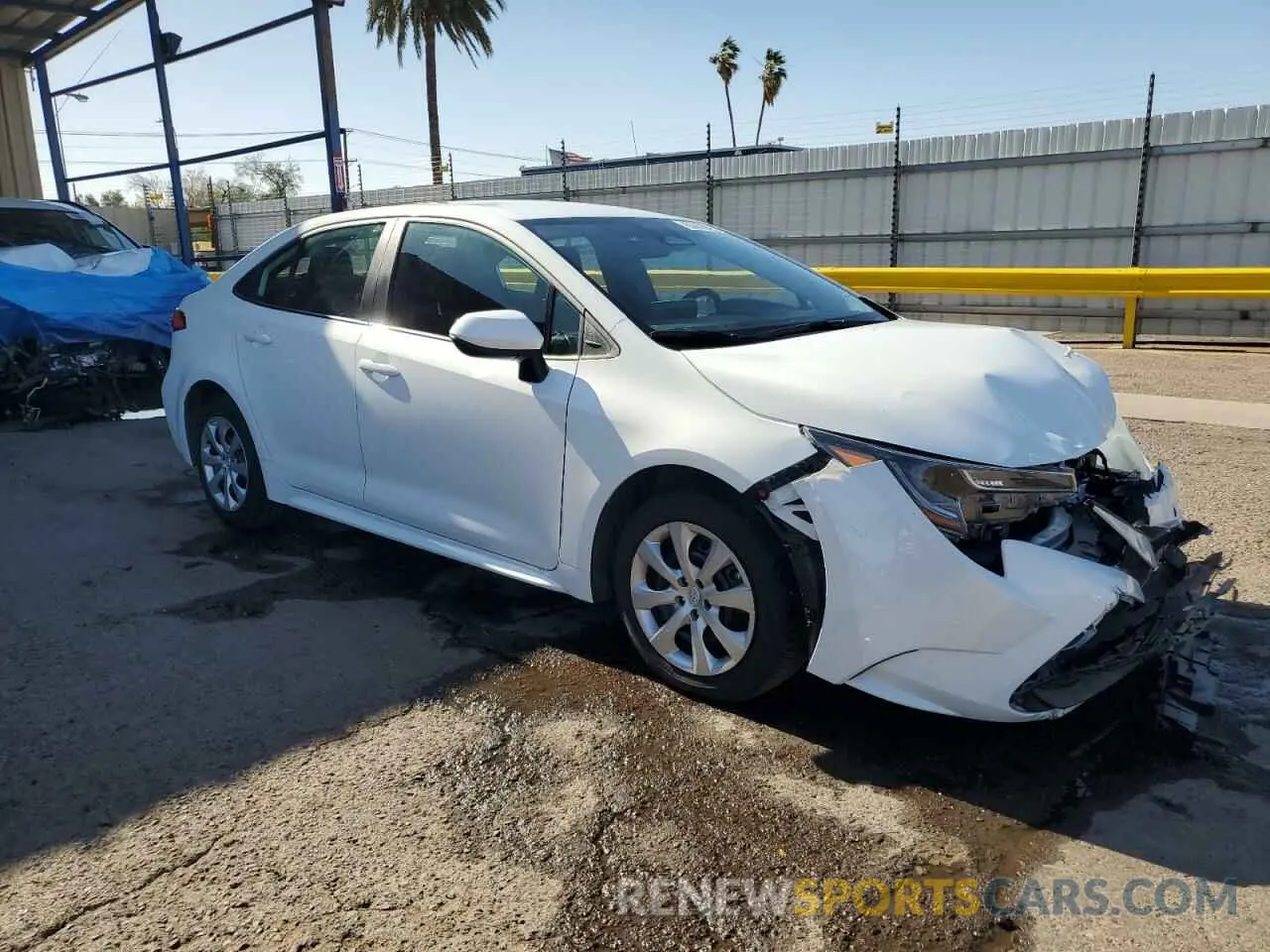 4 Photograph of a damaged car 5YFB4MDE9SP236102 TOYOTA COROLLA 2025