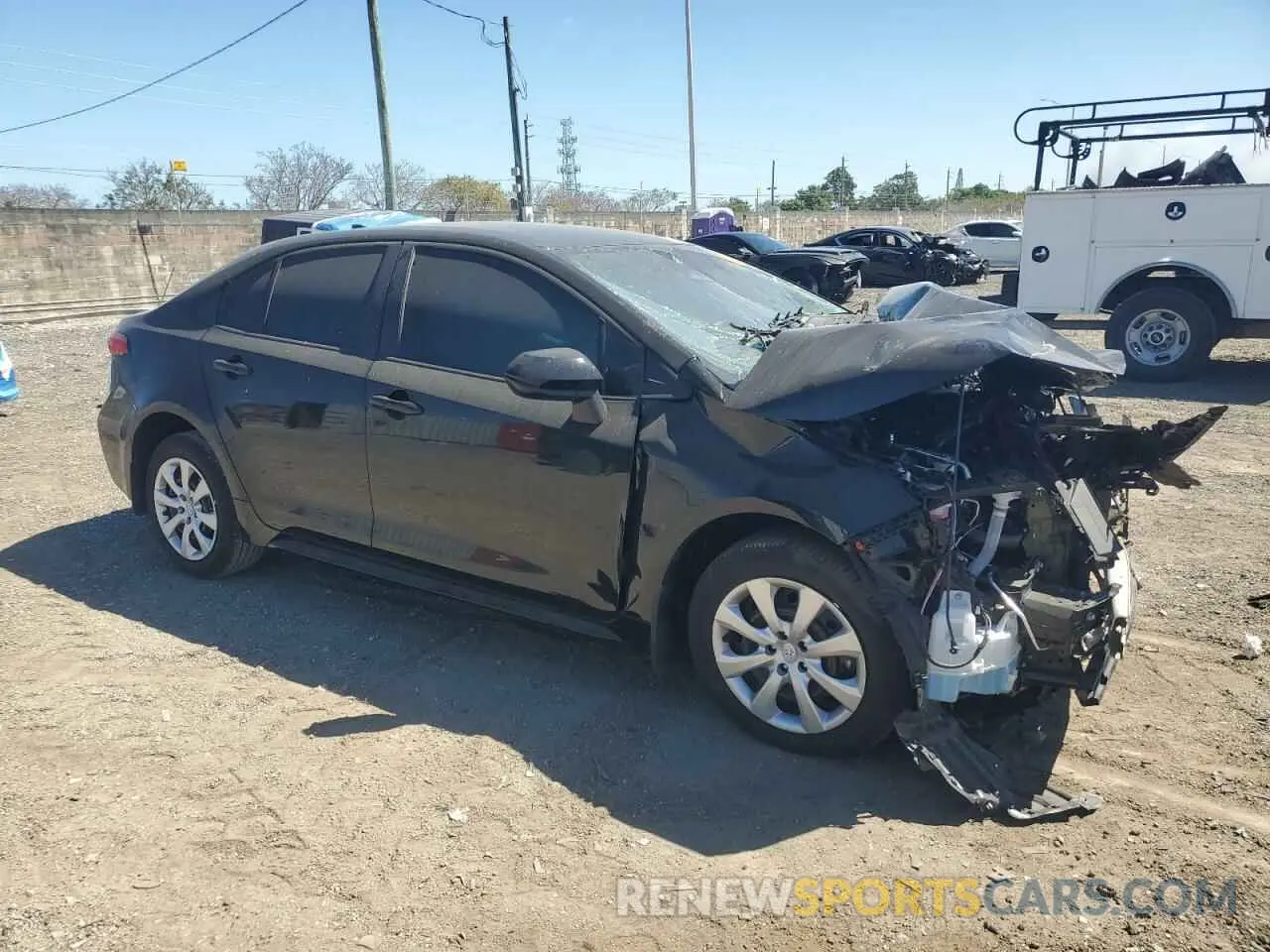 4 Photograph of a damaged car 5YFB4MDE9SP238464 TOYOTA COROLLA 2025