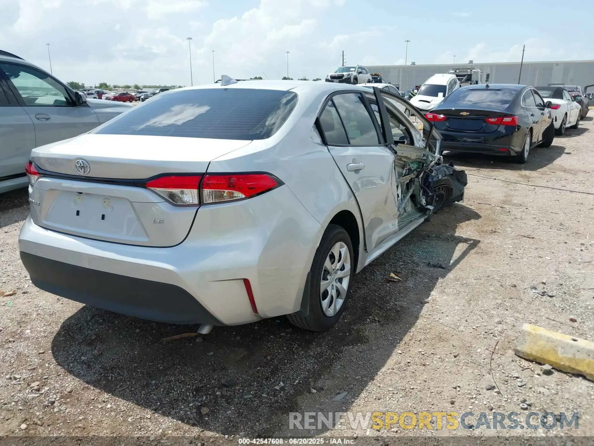 4 Photograph of a damaged car 5YFB4MDE9SP243180 TOYOTA COROLLA 2025