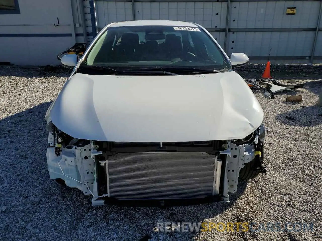 5 Photograph of a damaged car 5YFB4MDE9SP263025 TOYOTA COROLLA 2025