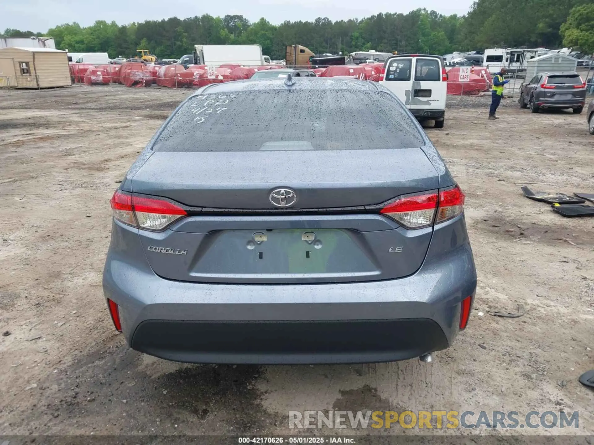 17 Photograph of a damaged car 5YFB4MDE9SP267365 TOYOTA COROLLA 2025