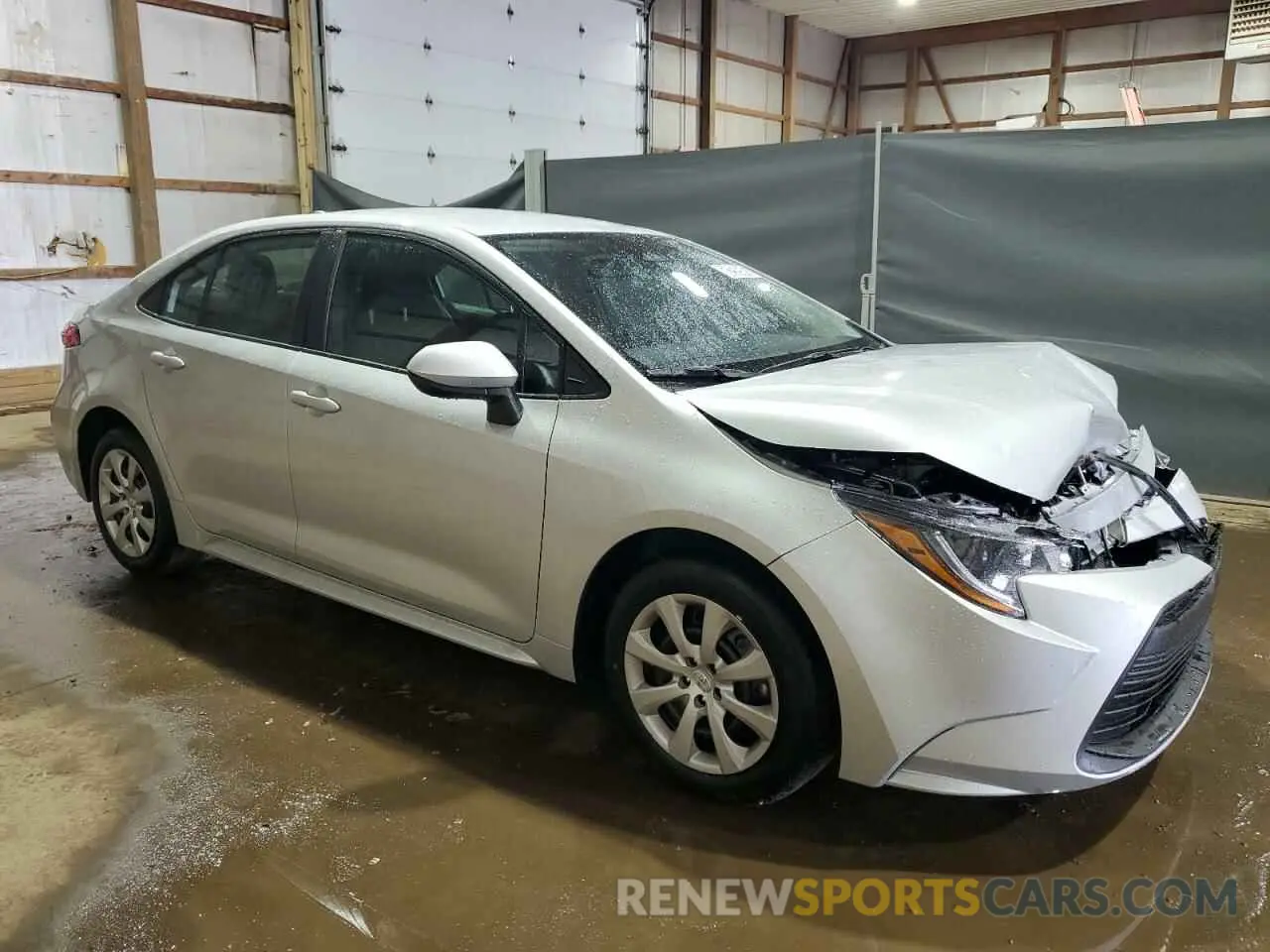 4 Photograph of a damaged car 5YFB4MDE9SP308464 TOYOTA COROLLA 2025