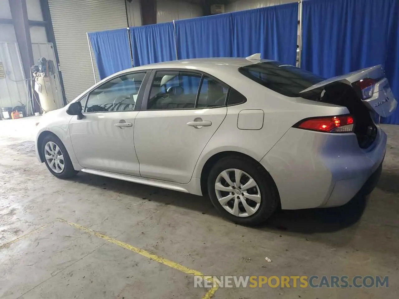 2 Photograph of a damaged car 5YFB4MDEXSP242314 TOYOTA COROLLA 2025