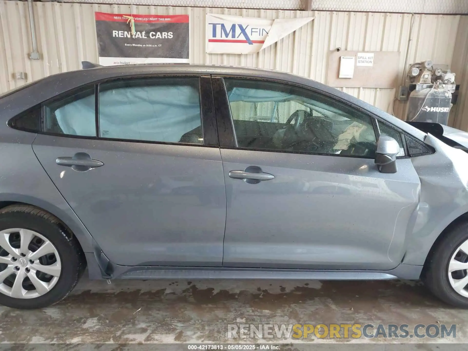 14 Photograph of a damaged car 5YFB4MDEXSP259713 TOYOTA COROLLA 2025