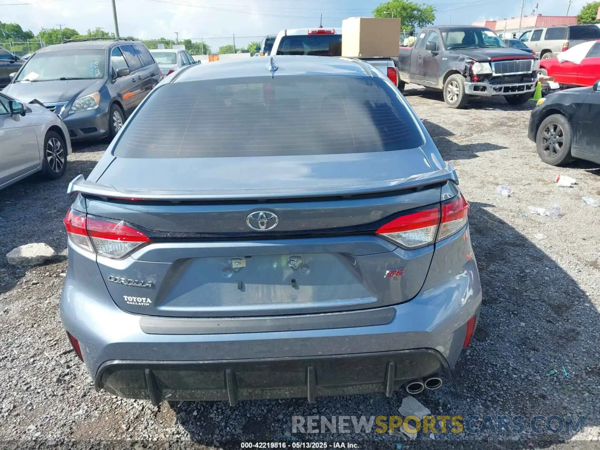 16 Photograph of a damaged car 5YFP4MCE9SP219002 TOYOTA COROLLA 2025