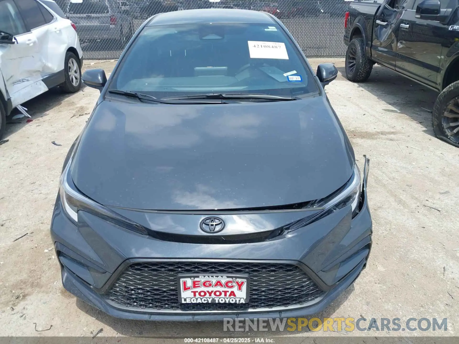 12 Photograph of a damaged car 5YFS4MCE6SP229741 TOYOTA COROLLA 2025